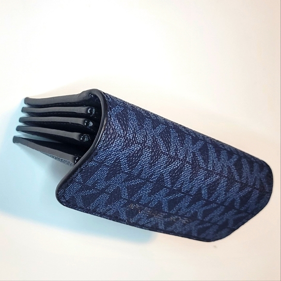 MICHAEL KORS Credit Card Holder - Picture 3 of 9